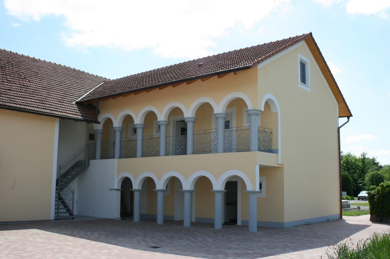 Hotel Am Donaubogen Sarching Dış mekan fotoğraf