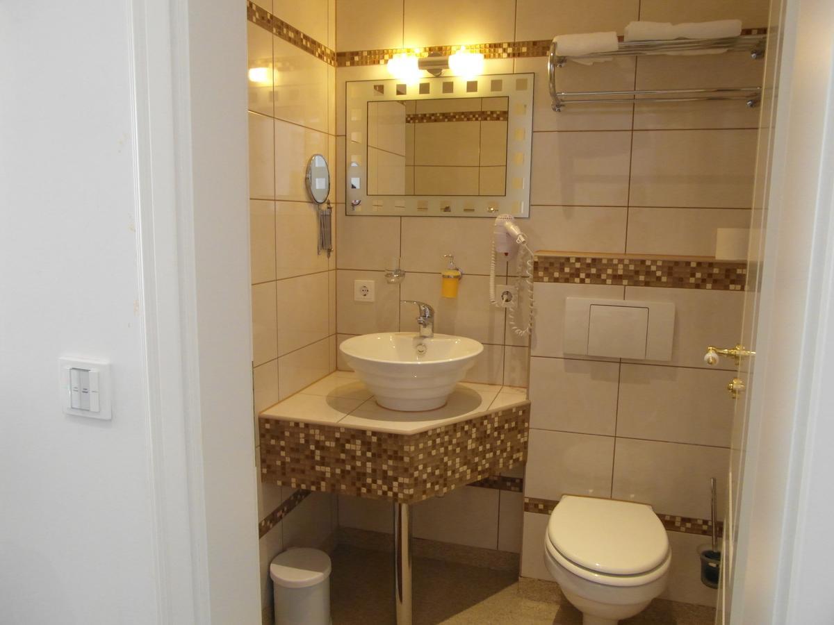 Hotel Am Donaubogen Sarching Dış mekan fotoğraf