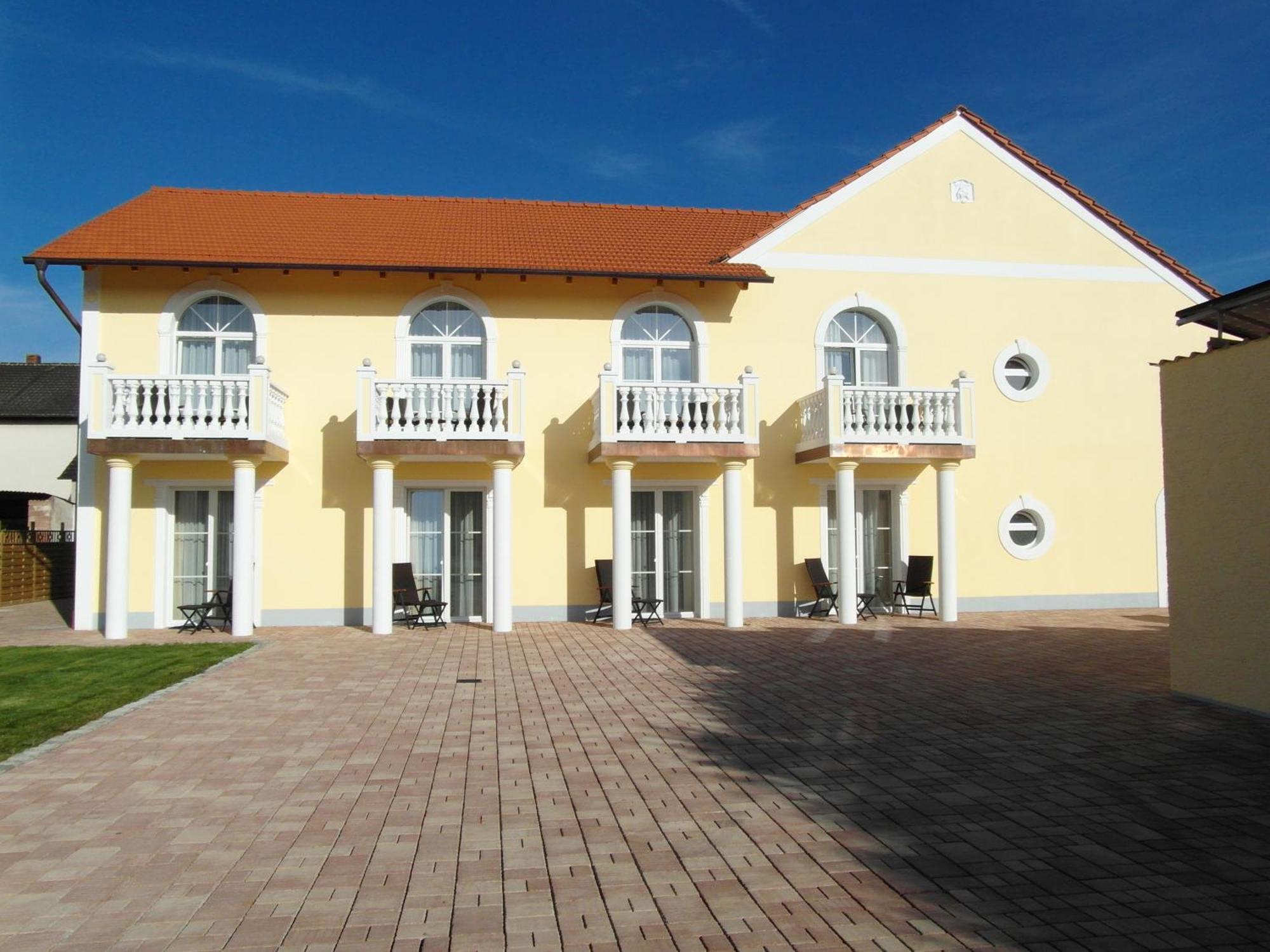 Hotel Am Donaubogen Sarching Dış mekan fotoğraf