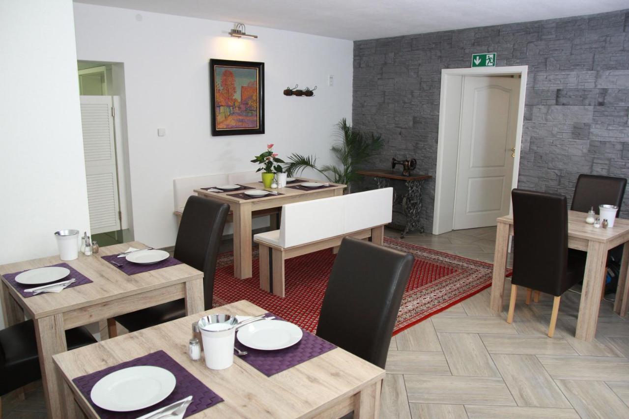 Hotel Am Donaubogen Sarching Dış mekan fotoğraf